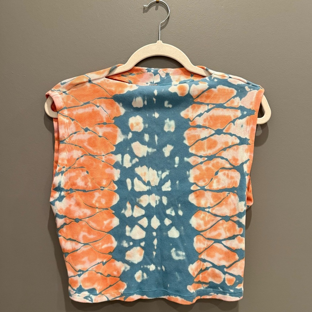 YFB crop top in blue lagoon wash